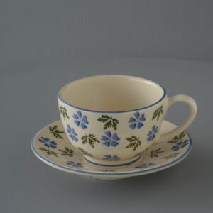 Geranium Cup & Saucer - Breakfast Size