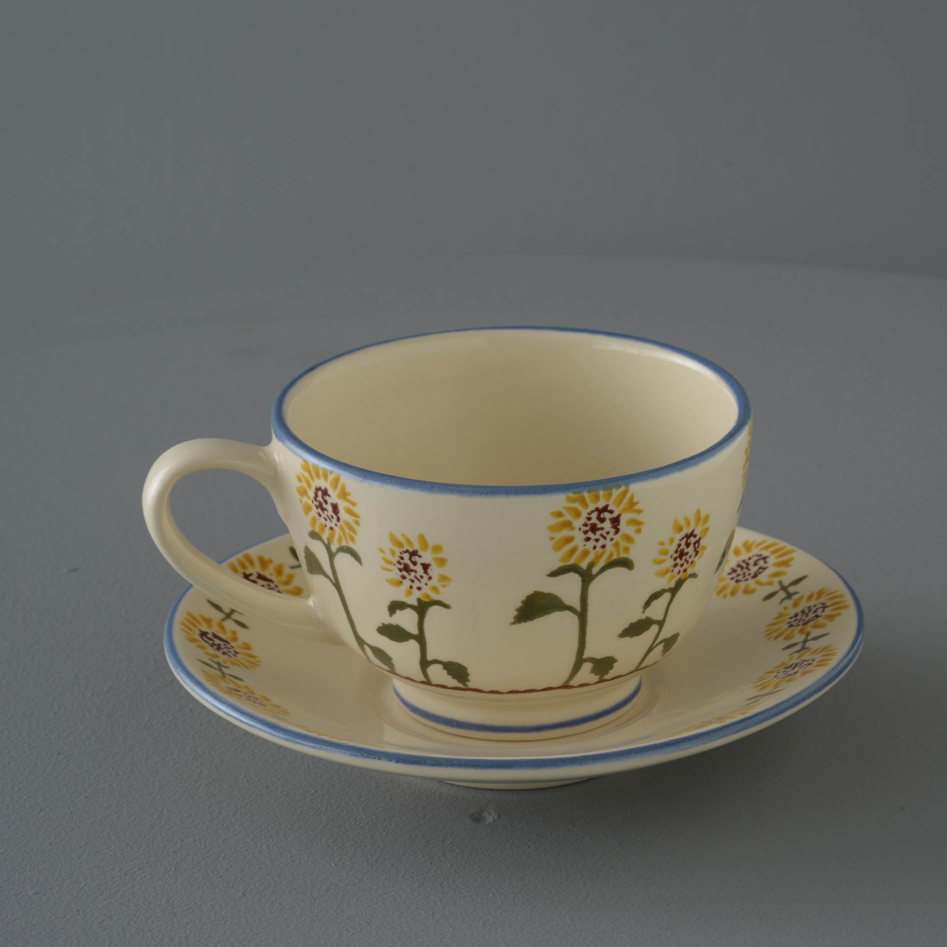 Sunflower Cup & Saucer - Breakfast Size