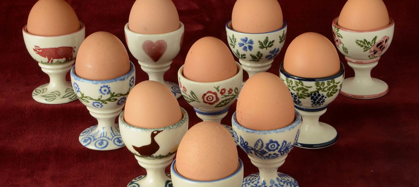 Easter egg egg cups
