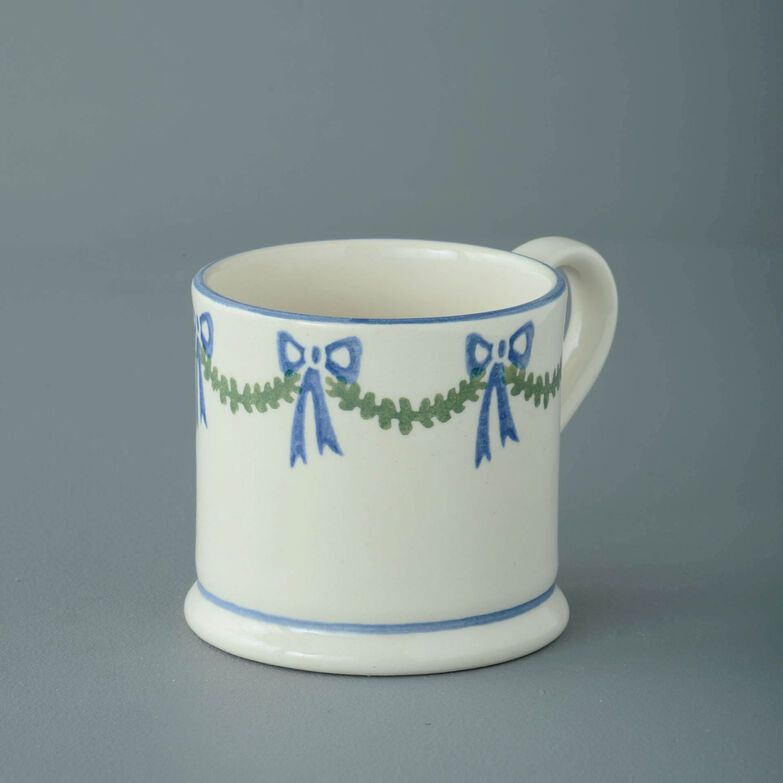 Mug Small Swags and Bows