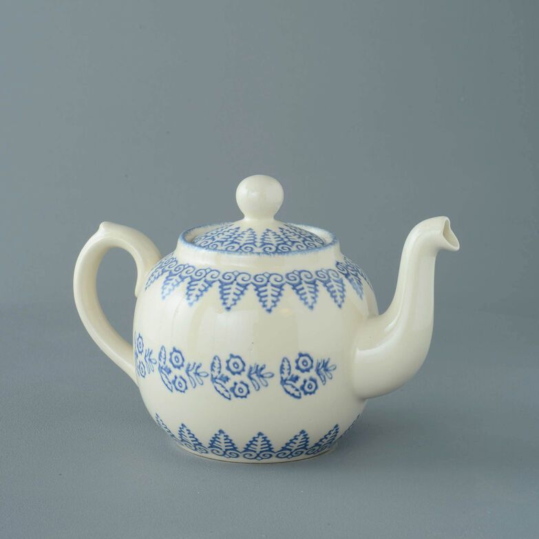 Teapot 4 Cup Lacey Blue