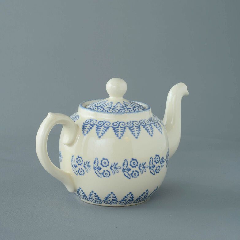 Teapot 4 Cup Lacey Blue