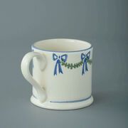 Mug Small Swags and Bows