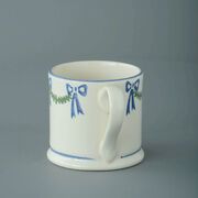 Mug Small Swags and Bows