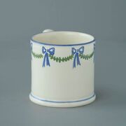 Mug Large Swags and Bows